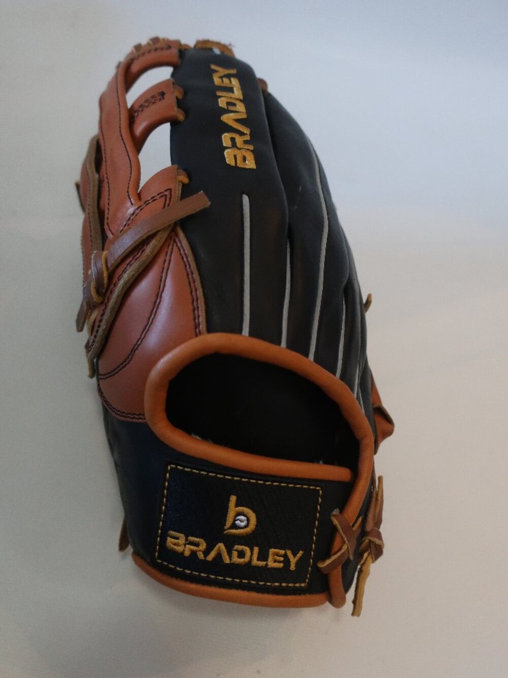 Youth Bradley Black Brown Colorway Leather American Flag Baseball Glove 12 3/4"